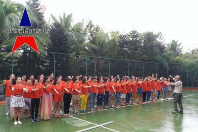 海南中南空管局企业第二期员工凝聚力拓展训练培训